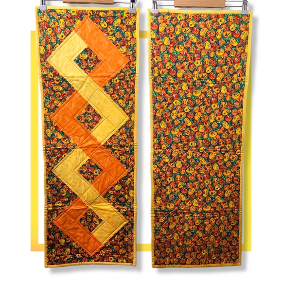 🎃 Handmade Quilted Halloween Table Runner 👻 - Picture 3 of 8